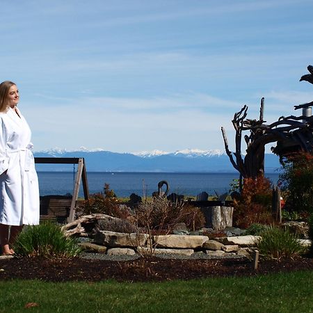 Kingfisher Pacific Resort & Spa Courtenay Exterior photo