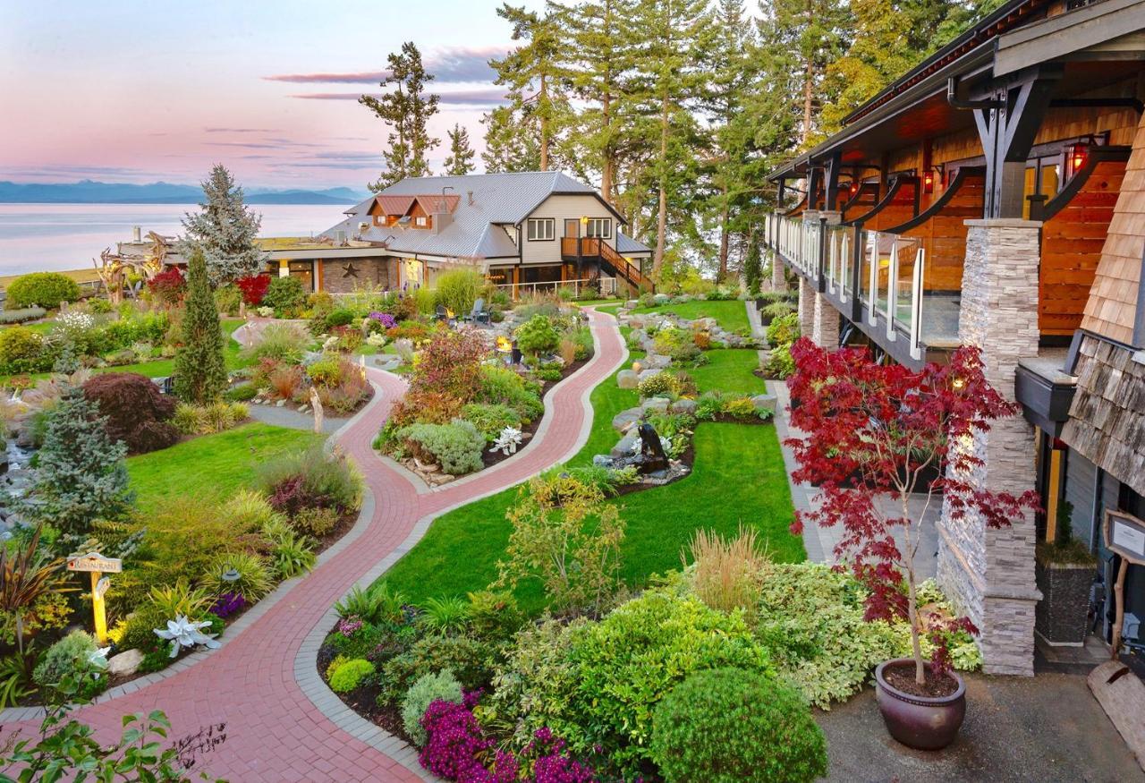 Kingfisher Pacific Resort & Spa Courtenay Exterior photo