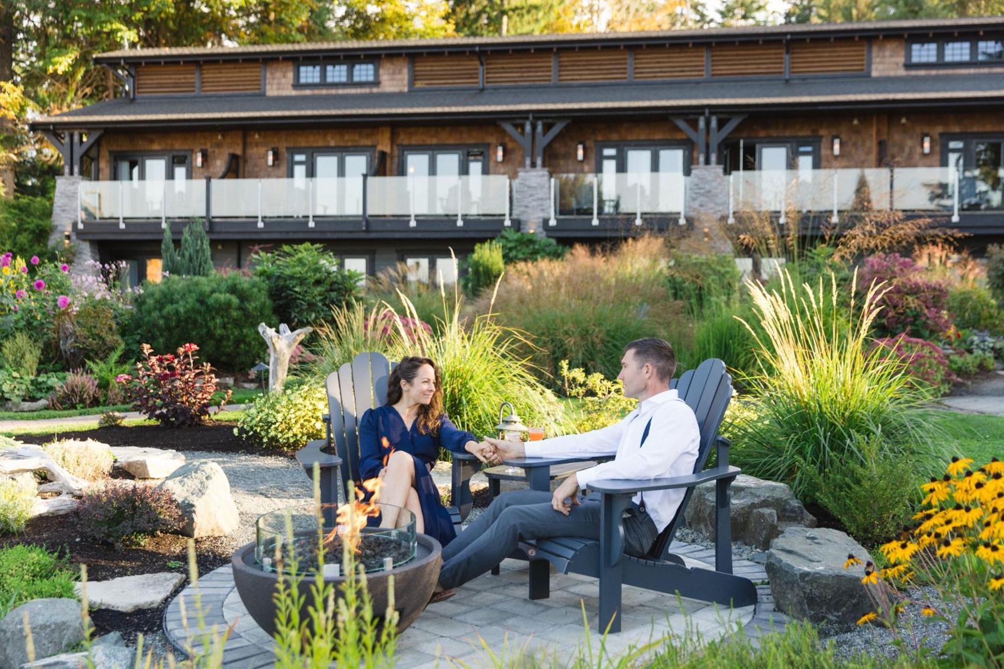 Kingfisher Pacific Resort & Spa Courtenay Exterior photo